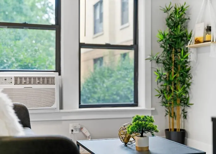 Stylish 1br In Lakeview - Brompton 1 Rep Apartment