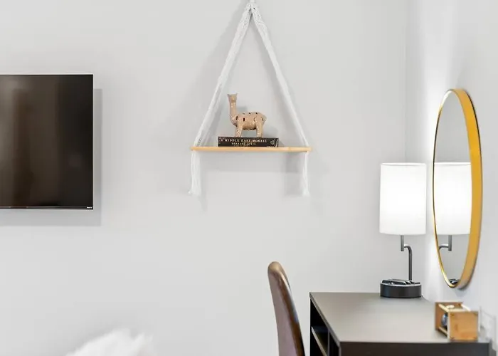 Apartment Stylish 1br In Lakeview - Brompton 1 Rep *